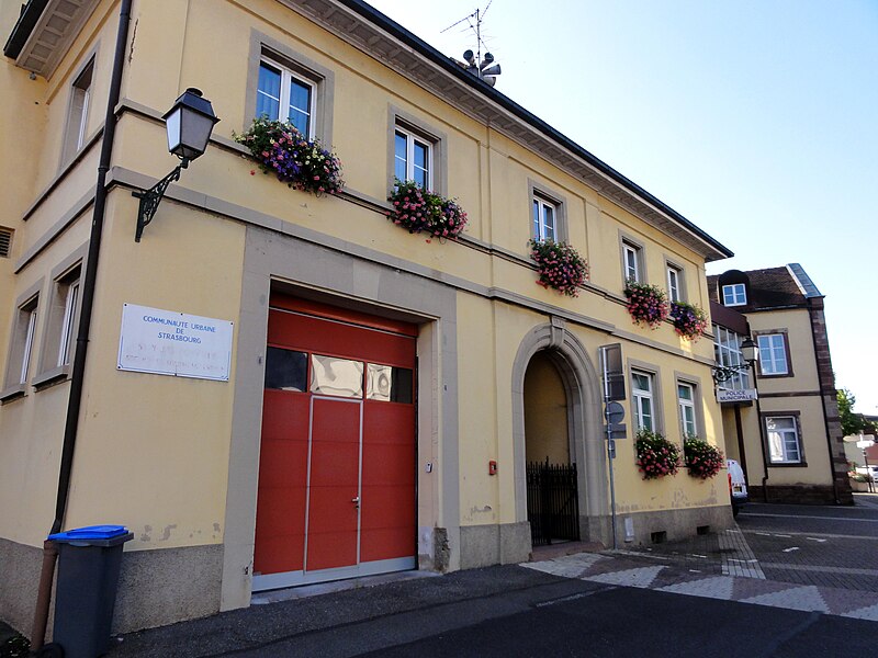 File:Souffelweyersheim HôtelVille (3).JPG