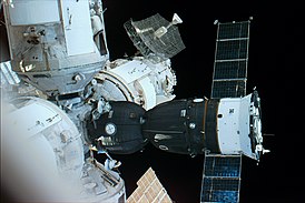 Soyuz acoplada MIR.jpg