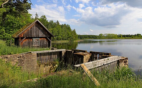 Ehem. Fischerhütte am Spielbergerteich bei Pürbach