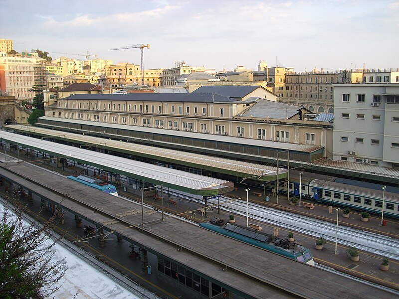 File:Stazione ferroviaria di Genova Piazza Principe 01.jpg