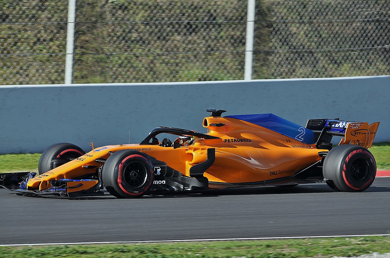 Image of Stoffel Vandoorne-Test Days 2018 Circuit Barcelona (3)