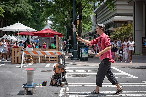 Street Performer at A Taste of Charlotte in North Carolina (USA) 2018