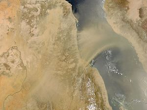 Tempête de sable sur la mer Rouge et le désert de Nubie, image NASA, 26 juin 2003.