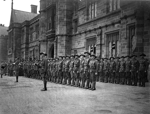 The Sydney University Regiment forming a guard of honour for the visit of the Duke of York (later George VI) to the university in 1927