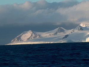 View from the Bransfield Strait to the Tarnowo Piedmont Glacier