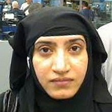 Tasheen Malik am Flughafen Ohare über den US-Zoll 7-27-2014.jpg