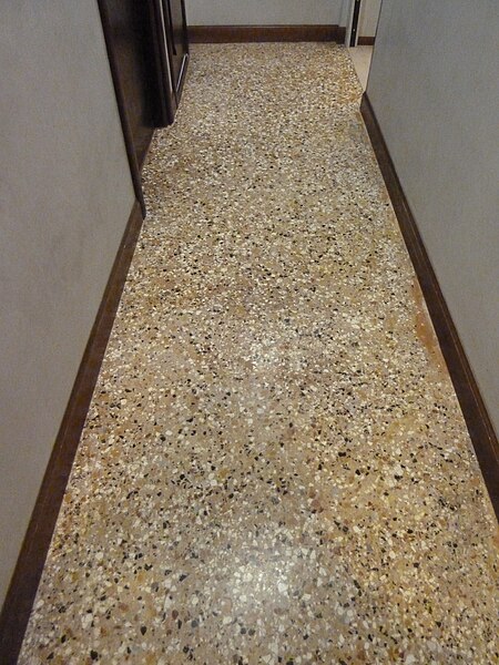 File:Terrazzo ca favretto.JPG