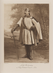 The 4th Lord Wolverton posing as Richard the Lionheart.png