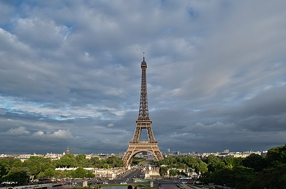 The Eiffel Tower seen from Esplanade du Trocaredo