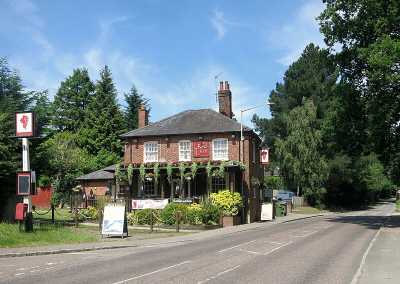 File:The Red Lion, Knotty Green - geograph.org.uk - 4536701.jpg