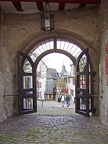 View through a gate near the Limburg cathedral treasury Tor Limburg - Domstrasse 12.jpg