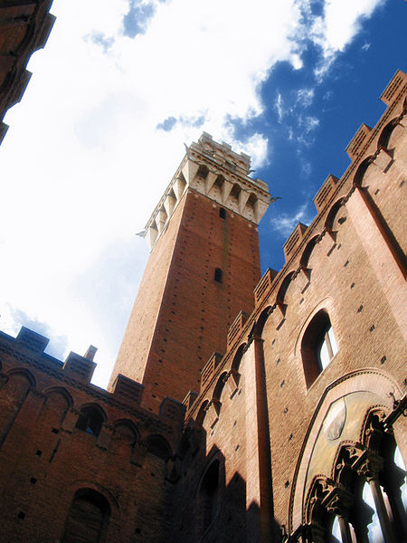 File:Tower, Piazza del Campo, Siena, Tuscany, Italy - panoramio.jpg