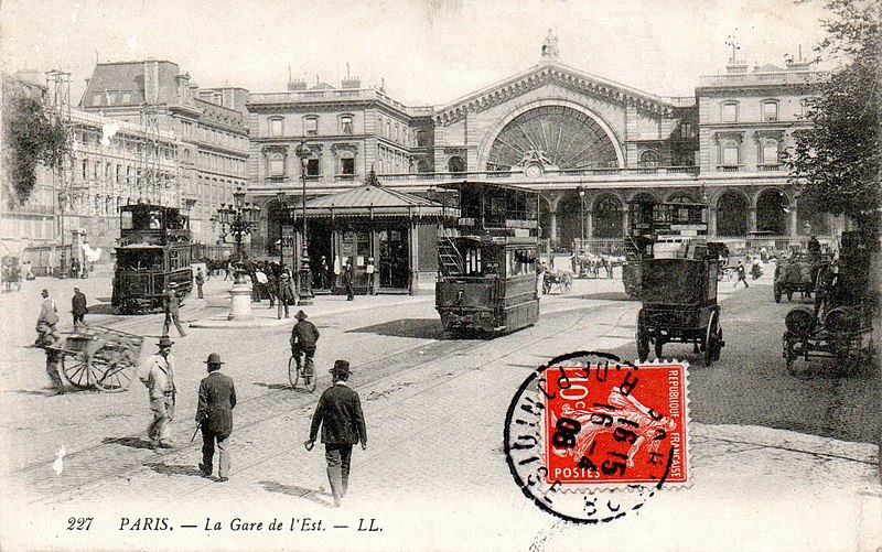 File:Tramway Mékarski Paris la-gare-de-l'est 1908.jpg