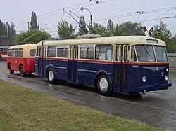 Historická souprava – trolejbus Škoda 7Tr s vlečným vozem B40 v brněnské vozovně Slatina