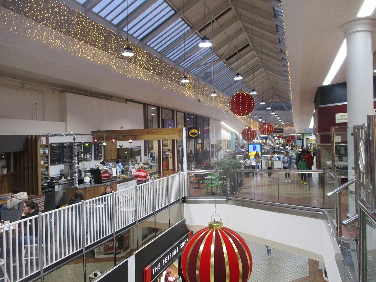 THE SHOPPING MALL MUSEUM: December 2010