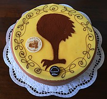 Villacher Torte, Mandel Schoko-Masse mit Marzipan