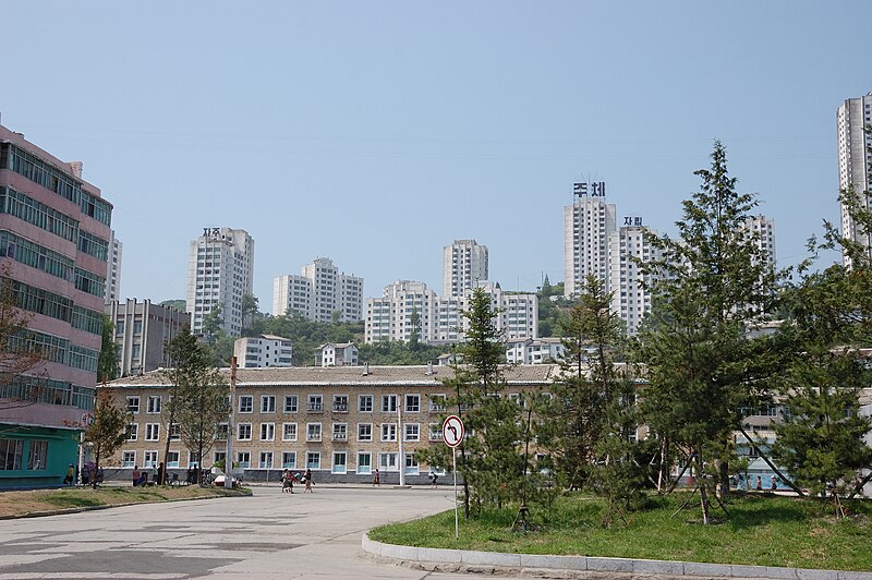 File:Wŏnsan, North Korea.jpg