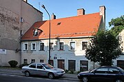 English: 43 Mickiewicza Street in Wałbrzych. Polski: Dom przy ul. Mickiewicza 43 w Wałbrzychu.