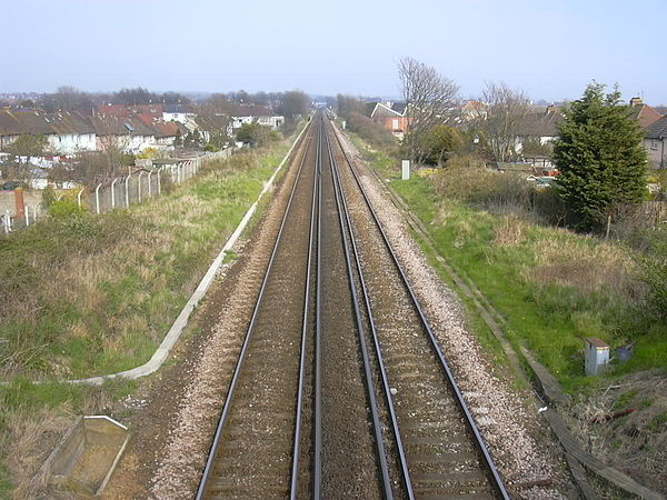 Looking eastwards from Fishersgate, April 2007.