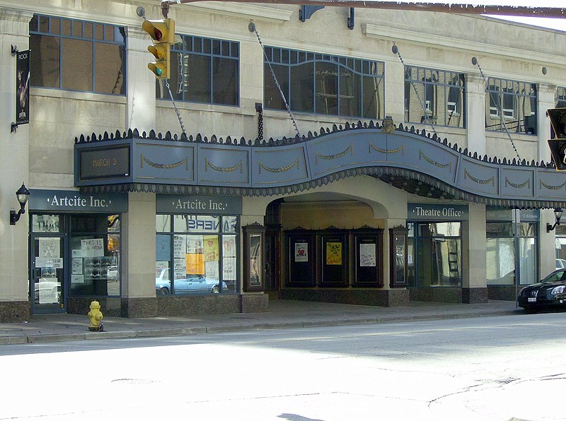 File:WindsorCapitolTheatre.JPG