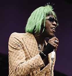 Yves Tumor in 2019 (cropped).jpg