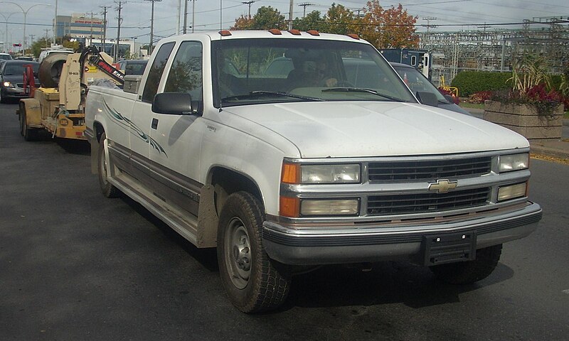 File:'97-'99 Chevrolet C-K 2500 Extended.JPG