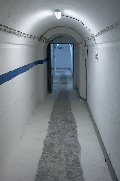 File:20121125 tunnel Oxyro Nymfaias Rodophe Greece.jpg