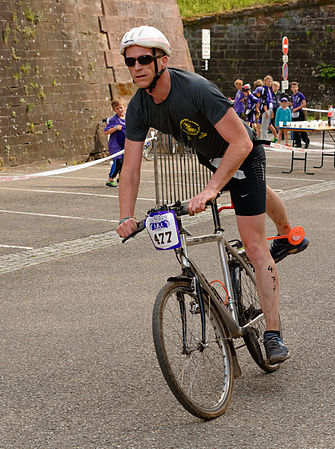 Arrivée de la partie VTT de la course S.