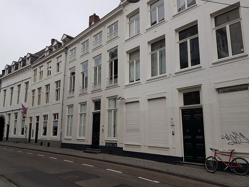 File:2016 Bredestraat 23-27, Maastricht.jpg