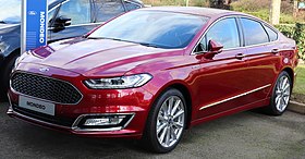 2017 Ford Mondeo Vignale Front.jpg