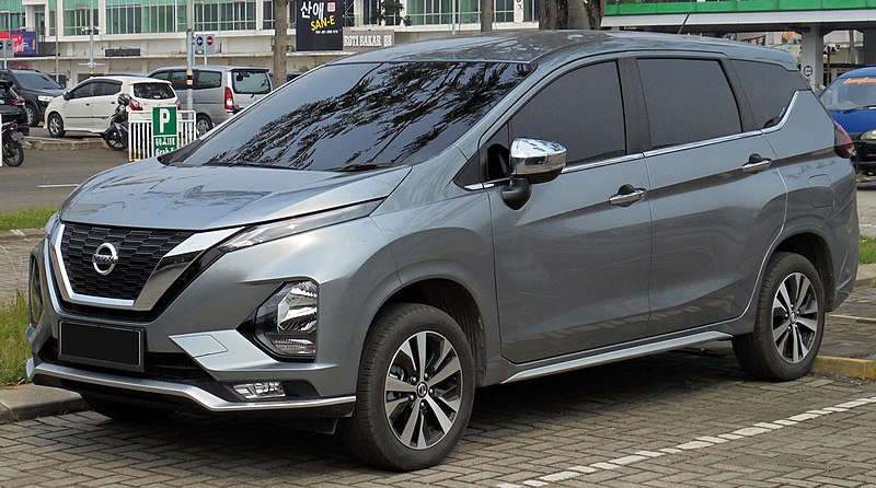 File:2019 Nissan Livina VL 1.5 ND1W (20190616) 01.jpg