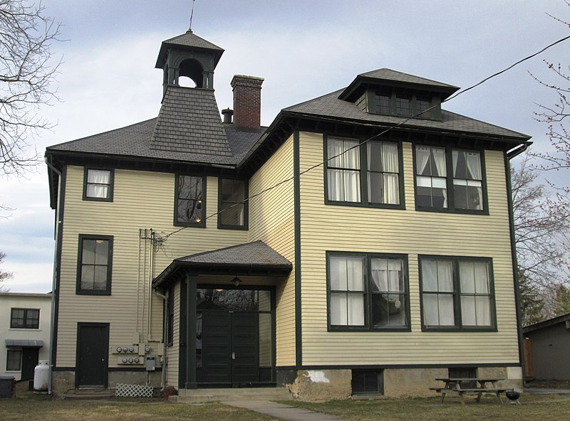 File:2019 Tivoli School House, 71 Broadway, Tivoli, New York.jpg