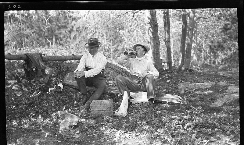 File:202. P.L & C.J at Beal's property, Stoney Lake, 1911 (26523249095).jpg