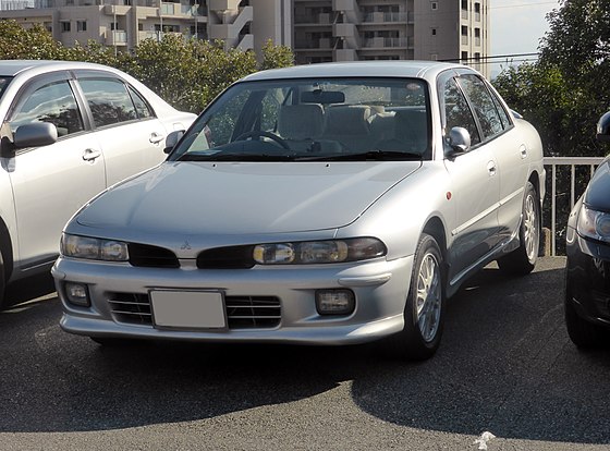 Мицубиси 1994. Mitsubishi Galant 7. Mitsubishi Galant 7 поколение. Митсубиси Галант 1994. Митсубиси Галант Виенто 1994.