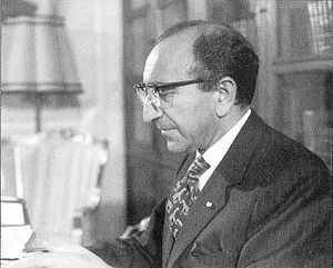 Asadollah Alam: Biographie, Publications, Références