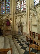Abbaye Saint-Germer-de-Fly st chapelle coté autel.JPG