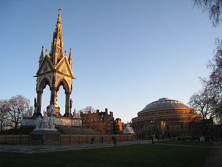 Fail:Albert_memorial_and_royal_albert_hall.jpg