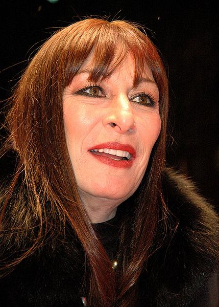 File:Anjelica Huston1.JPG