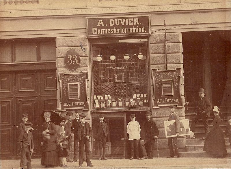 File:Aug. Duvier Forretning, Vesterbrogade 33.jpg