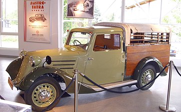 The model 57 L (Lieferwagen or delivery car) was unique to Austro-Tatra