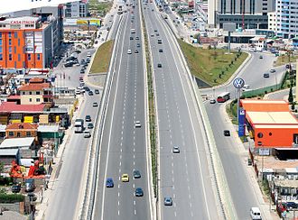 The Rruga Shteterore 2 (SH2) connecting Tirana with Durres Autobahn-Alb.jpg