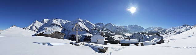 Panorama of Bürstegg, facing to Lech