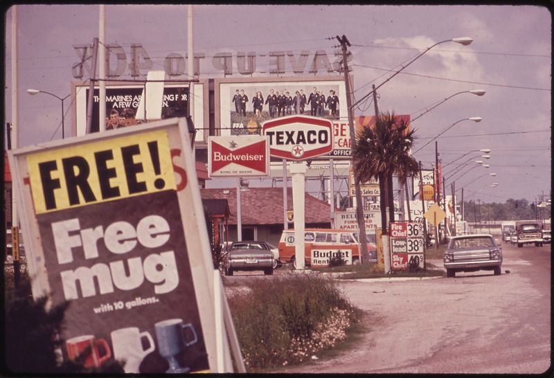 File:BILLBOARDS AND ADVERTISING CLUTTER ROADSIDE - NARA - 546184.tif