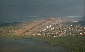 Aeropuerto de Bali Denpasar Birds View.jpg