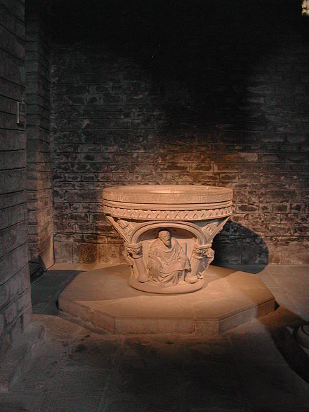 File:Baptisteri.JPG