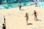 Deutsch: Beachvolleyball bei den Olympischen Jugendspielen 2018; Tag 9, 15. Oktober 2018; Mädchen, Viertelfinale: Italien-China 2–0 (21–16/21–9) English: Beach volleyball at the 2018 Summer Youth Olympics at 15 October 2018 – Girls Quarterfinals: Italy-China 2–0 (21–16/21–9)