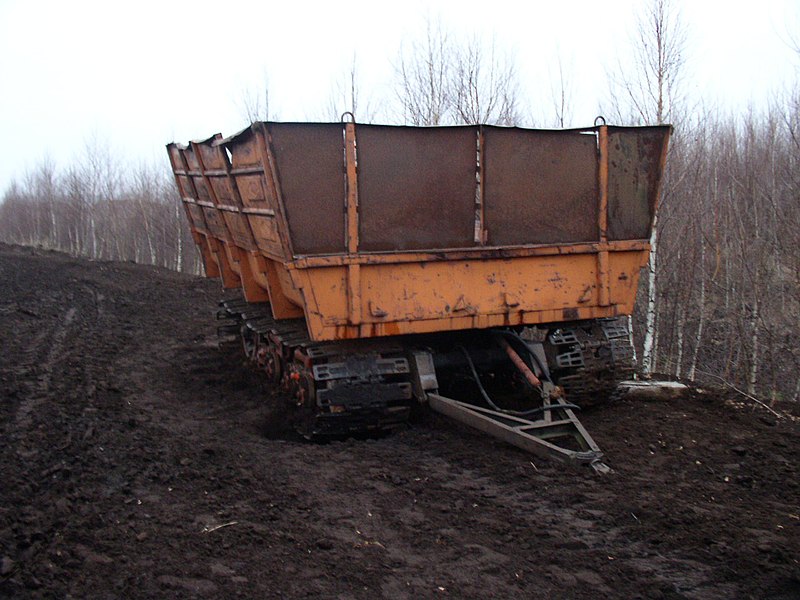 File:Belarus-Peat Mining near Rudzensk-Machinery-1.jpg