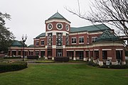 McCravey-Triplett Student Center