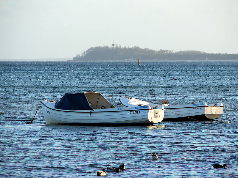 File:Boote Rügen.jpg