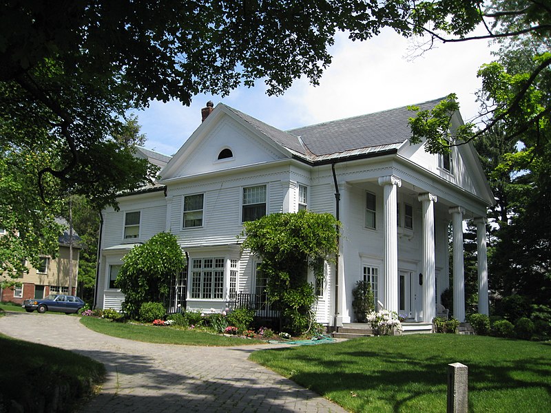 File:Brackett House.JPG